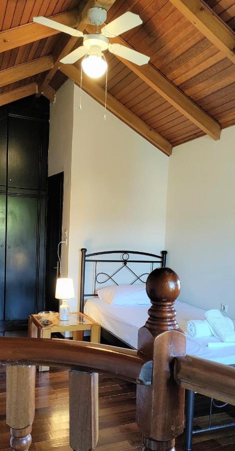 Dellas The House With The Loft. Ληξούρι Εξωτερικό φωτογραφία